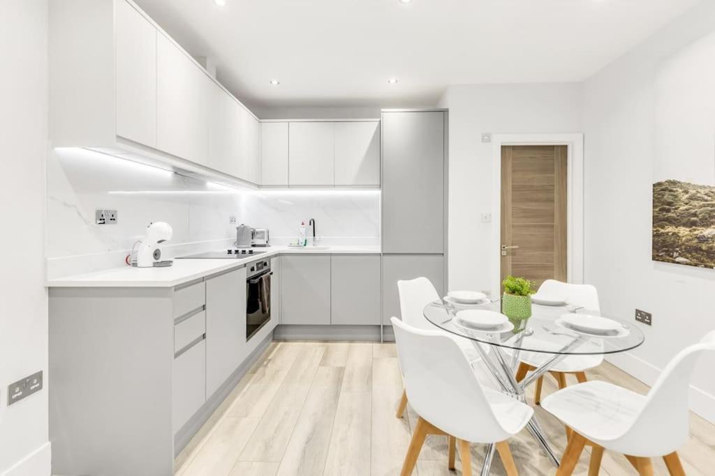 Wow Abbey Road Apartment - Sleeps Up To 8 London Kültér fotó