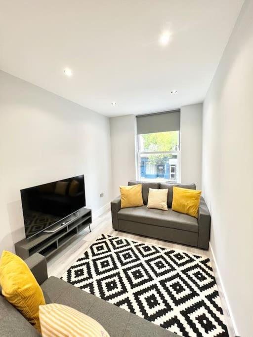 Wow Abbey Road Apartment - Sleeps Up To 8 London Kültér fotó