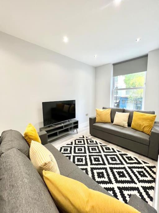 Wow Abbey Road Apartment - Sleeps Up To 8 London Kültér fotó